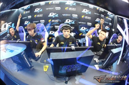 活塞送黄蜂 活塞送黄蜂