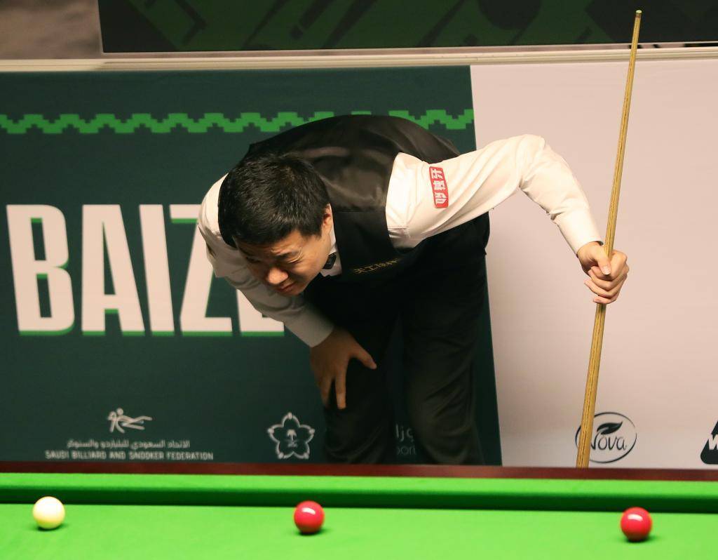 主场优势被 主场优势被