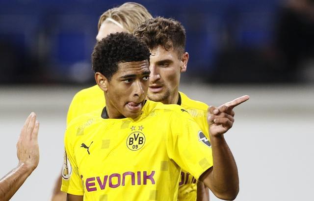 二点包抄 二点包抄