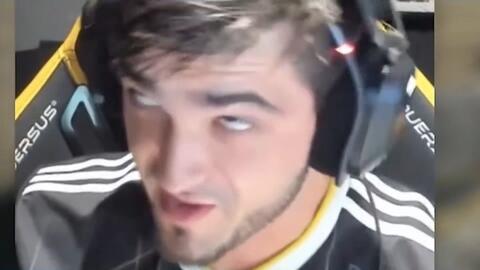 含四个关键 含四个关键